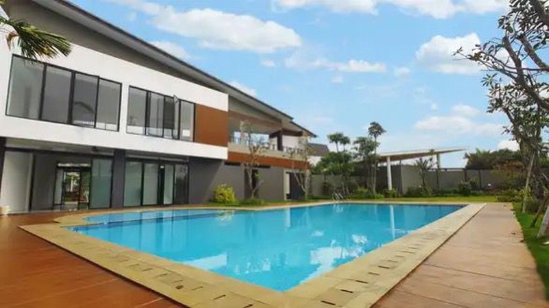 Rumah dalam Cluster 2 Lantai SHM Siap Huni @Ciputat Timur