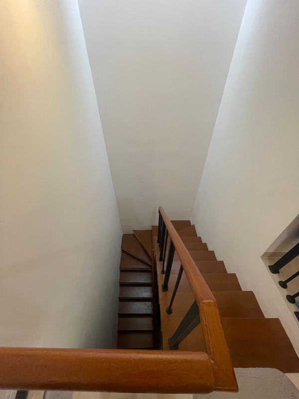 Rumah dalam Cluster 2 Lantai SHM Siap Huni @Ciputat Timur