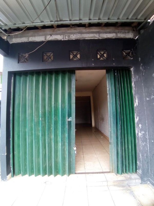 Disewakan Ruang Usaha Ekonomis di Lokasi Super Ramai Jln. Raya Tajem Sleman