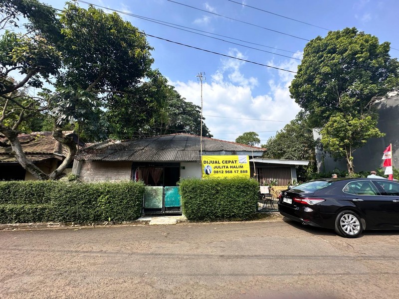 DiJual Rumah Hitung Tanah  Jl Sukasari III, Bogor