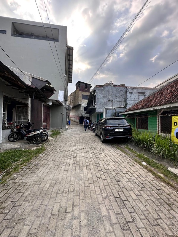 DiJual Rumah Hitung Tanah  Jl Empang, Bogor