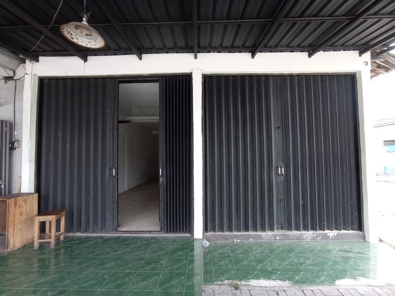 Ruang Usaha Strategis Di Jalan Kaliurang KM 9, Sardonoharjo, Ngaglik, Sleman