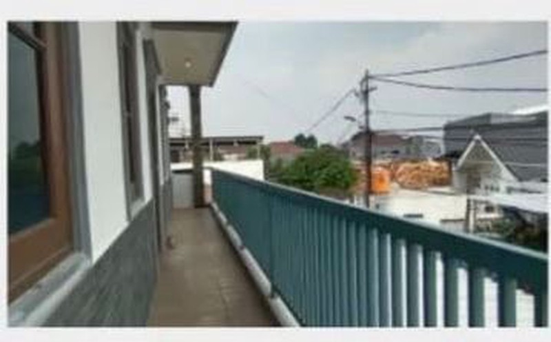 Rumah 2 Lantai Siap Huni Lokasi strategis di Kebayoran Baru