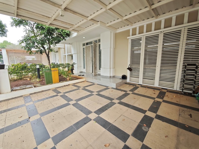 Dijual Rumah Summarecon Bekasi, Full furnish siap huni, sudah renovasi