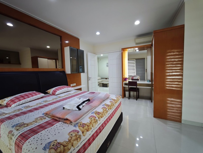 Dijual Rumah Summarecon Bekasi, Full furnish siap huni, sudah renovasi