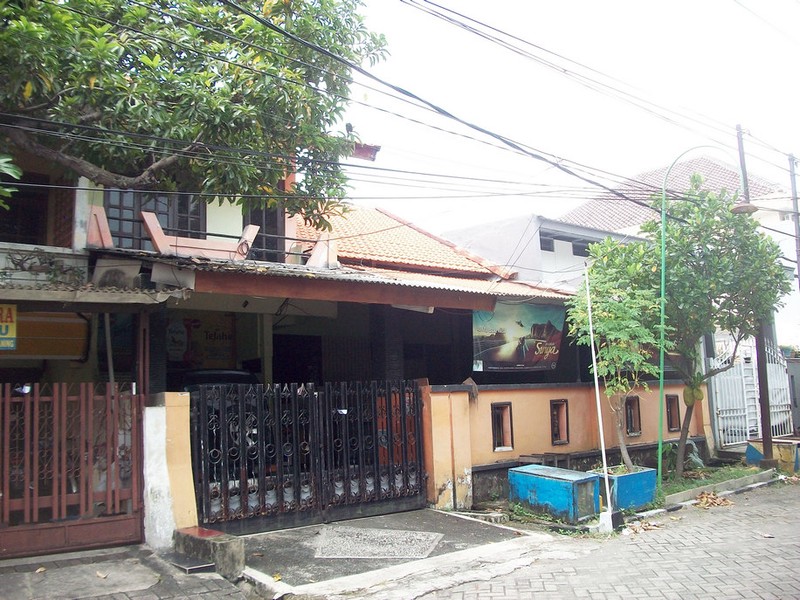 Rumah di Rungkut Harapan Surabaya Timur, Bagus + Terawat, Dekat Jalan Raya Merr ( Ir. Soekarno )