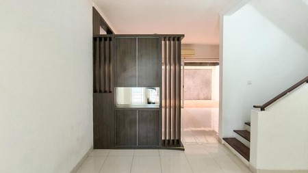 Rumah 2 Lantai Siap Huni Lokasi Premium dengan Hunian Nyaman dan Asri SHM @Bintaro Sektor 9