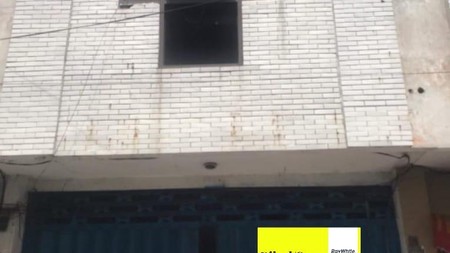 Di jual / disewakan Ruko 4 lantai Di Kedung Doro 