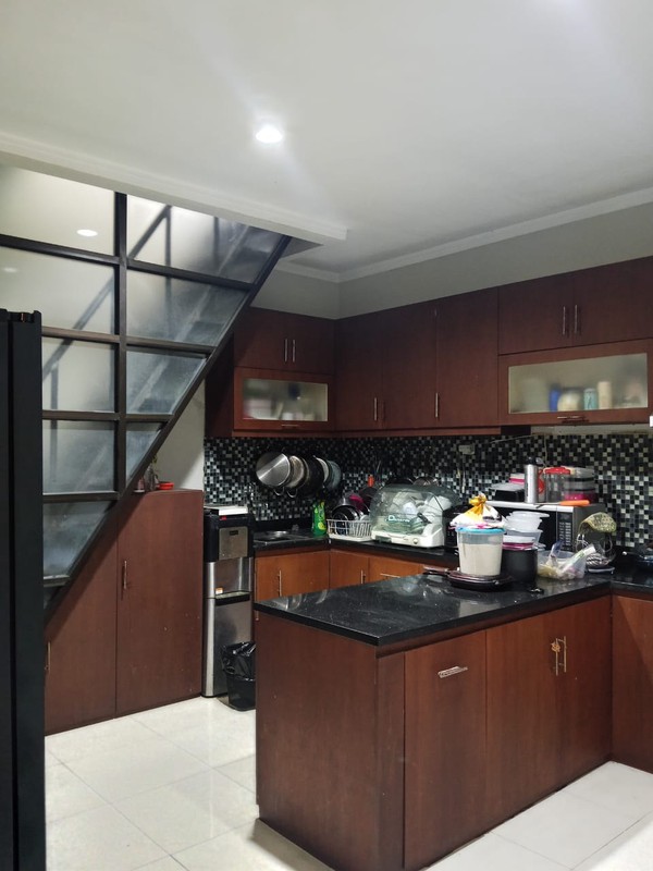Rumah Siap Huni di Emerald Residence Bintaro