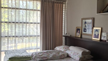 Rumah di Emerald, Bintaro, Sektor 9, Tangerang Selatan