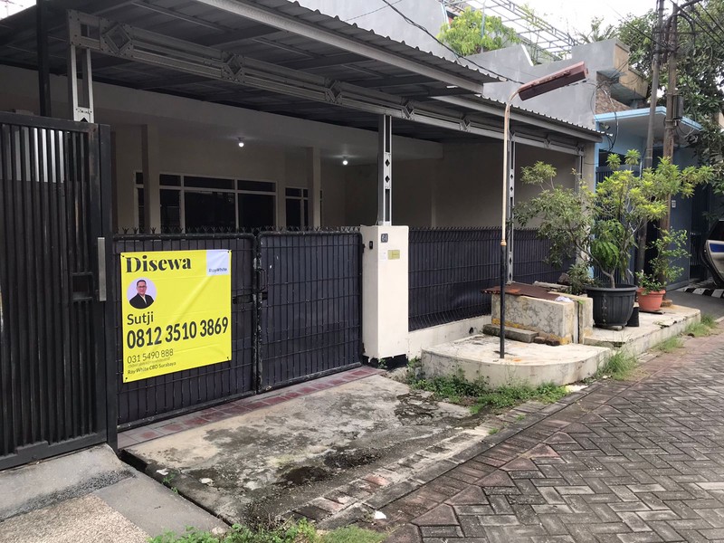 Di Sewakan Rumah Kutisari Indah Selatan, Siap huni