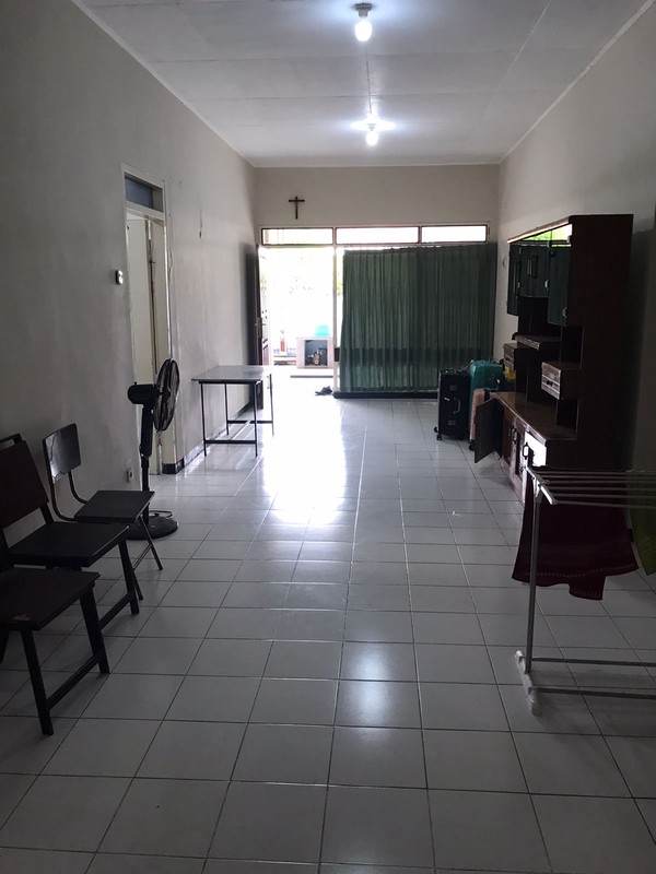 Di Sewakan Rumah Kutisari Indah Selatan, Siap huni