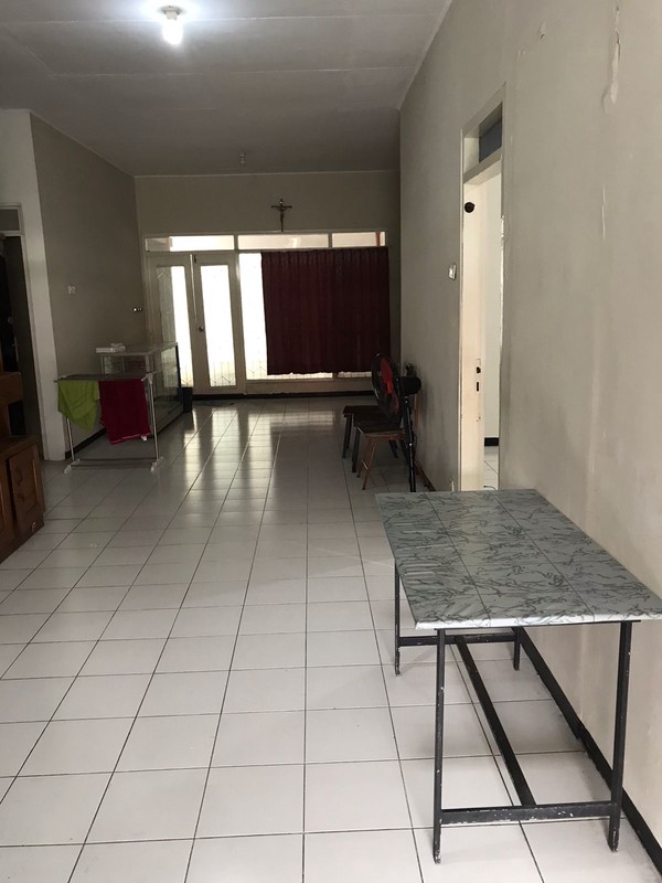 Di Sewakan Rumah Kutisari Indah Selatan, Siap huni