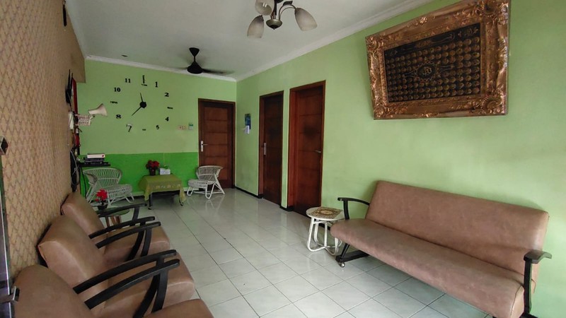 Best Deal! Rumah 5+1 Kamar di Kawasan Strategis Rungkut Menanggal Harapan