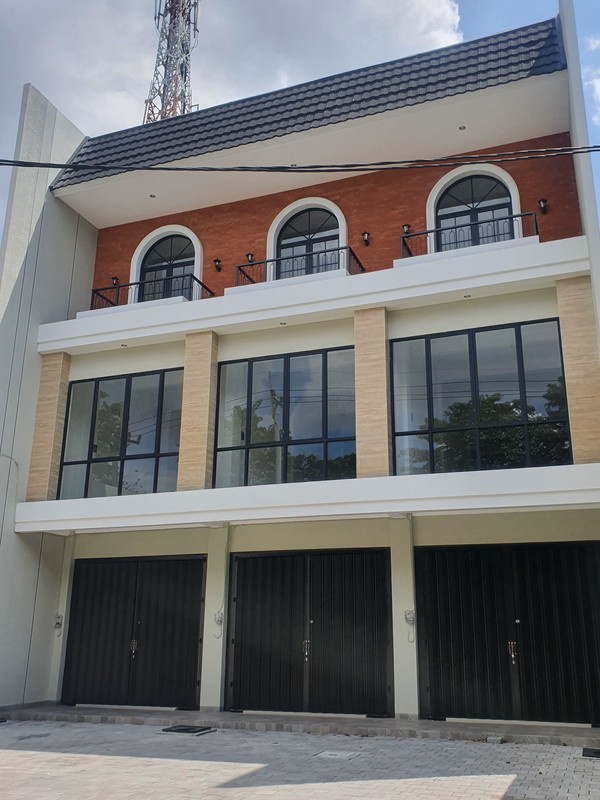 Ruko Baru Gress Jl. Raya Manukan Surabaya Barat