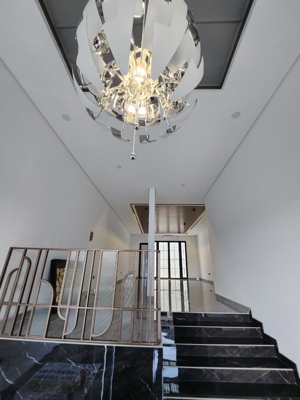 Dijual Rumah Baru New Modern SMART HOME Technology  Waterfront Citraland Surabaya Barat