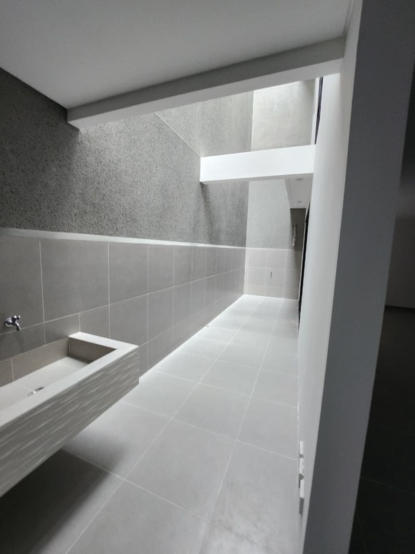 Dijual Rumah Baru New Modern SMART HOME Technology  Waterfront Citraland Surabaya Barat