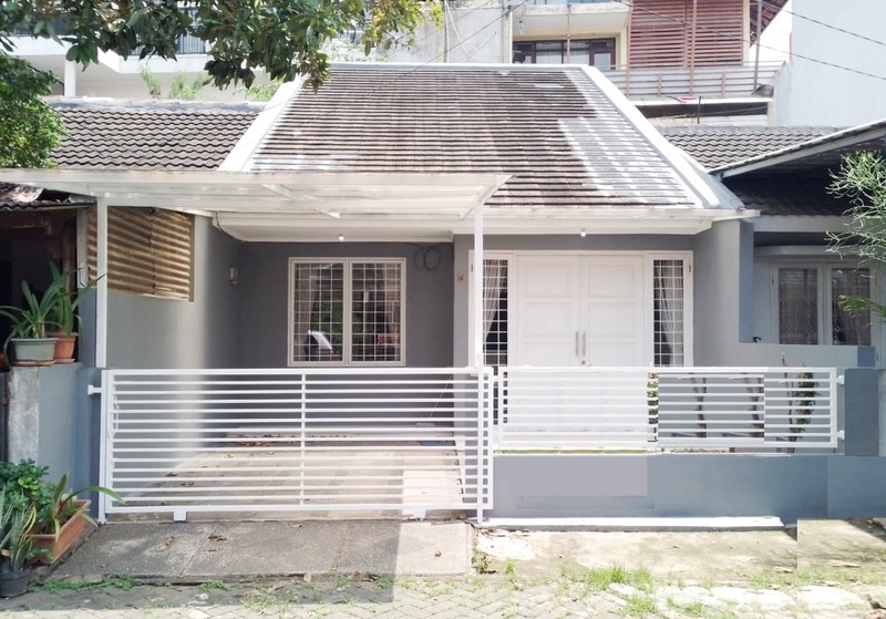 Rumah 2 Lantai, Lokasi strategis di Bintaro 