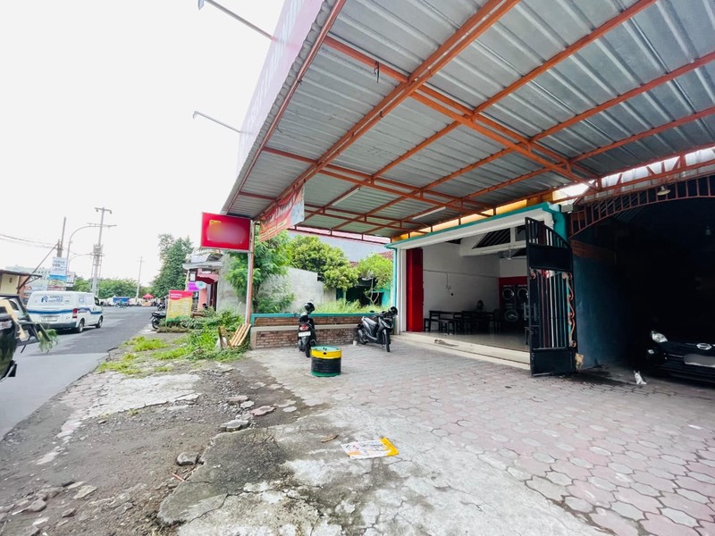Dijual Properti 2 Muka Jalan Ruang Usaha & kos Aktif di Area Strategis Ngemplak Sleman