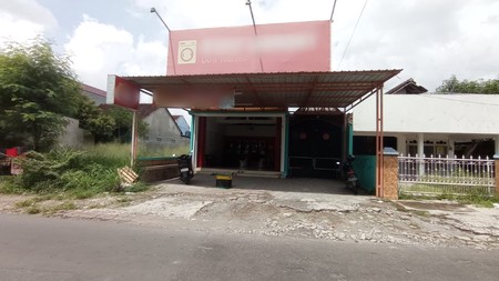Dijual Properti 2 Muka Jalan Ruang Usaha & kos Aktif di Area Strategis Ngemplak Sleman