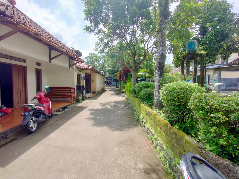 Kesempatan Investasi Tanah Hook 103 Meter Persegi , Strategis Dekat Pasar Rejodani, Sardonoharjo, Ngaglik, Sleman