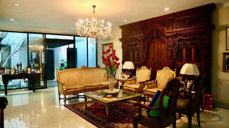 Rumah Mewah ada Kolam Renang Privat Di Cilandak Jaksel LT 1150m2 LB 800m2 SHM Lokasi Strategis