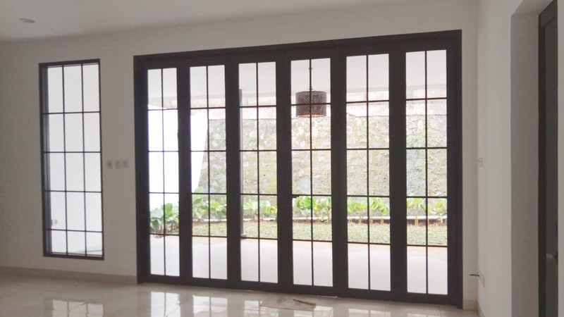 Rumah Mewah sudah renov dgn halaman di Discovery Cielo, Bintaro