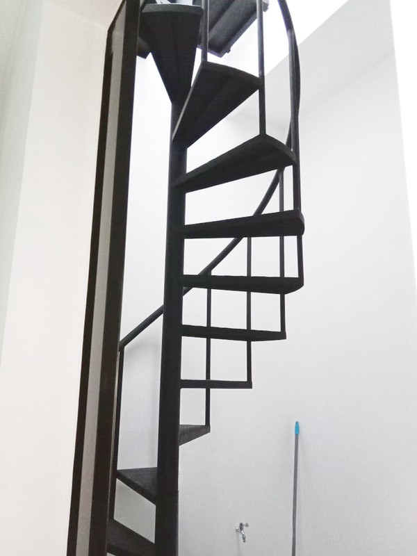 Rumah Mewah sudah renov dgn halaman di Discovery Cielo, Bintaro