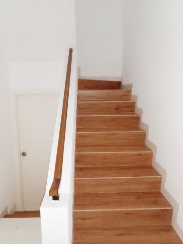 Rumah Mewah sudah renov dgn halaman di Discovery Cielo, Bintaro