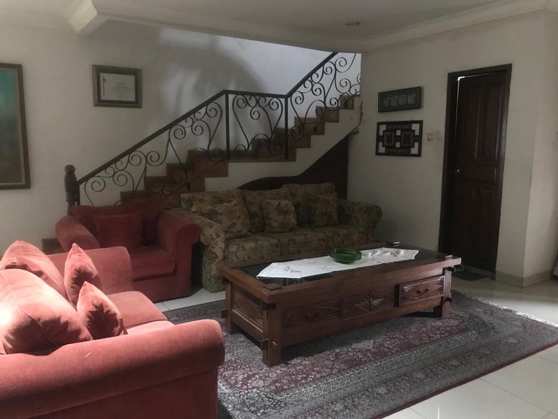 DIJUAL Rumah di Kemang Raya - Jakarta Selatan 