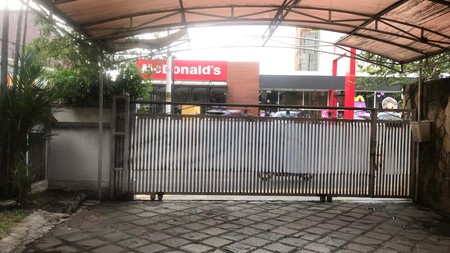 DIJUAL Rumah di Kemang Raya - Jakarta Selatan 