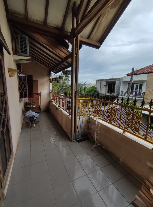 Rumah siap huni dengan Lokasi Strategis di Cipadu 