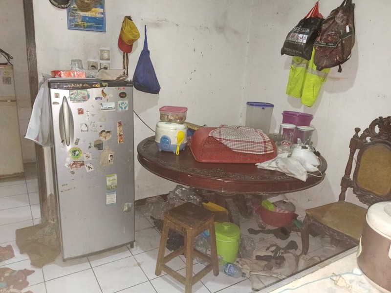 Dijual Cepat Rumah Minimalis di Jalan Sawo Cipete Utara, Dekat MRT Haji Nawi