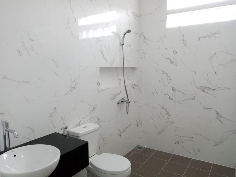 Rumah 2 Lantai Siap Huni di Jl. Tebet Timur Dalam - Lokasi Premium, Akses Mudah, Harga Menarik