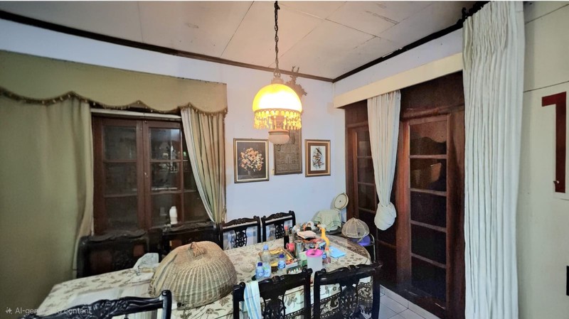 Rumah Mewah Siap Huni di Jl. Tebet Timur Dalam - Jalan Lebar, Lokasi Premium, Harga Nego