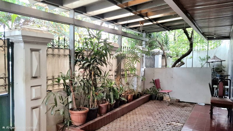 Rumah Mewah Siap Huni di Jl. Tebet Timur Dalam - Jalan Lebar, Lokasi Premium, Harga Nego