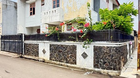 Rumah Kos Kosan Nyaman 8 Pintu di Pondok Aren, Tangerang Selatan