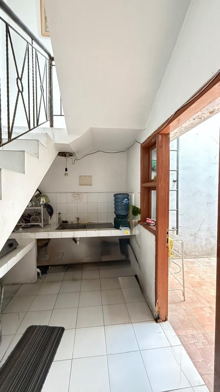 Rumah Kos Kosan Nyaman 8 Pintu di Pondok Aren, Tangerang Selatan