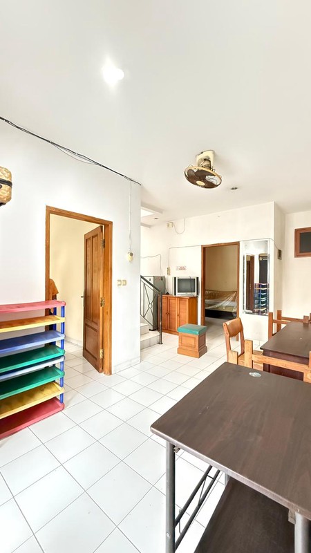 Rumah Kos Kosan Nyaman 8 Pintu di Pondok Aren, Tangerang Selatan