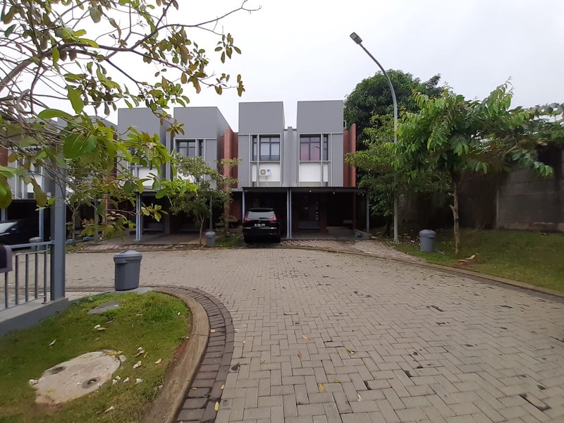 Frejahouse, Rumah 2 lantai Furnished dekat Aeon  and Pintu Tol
