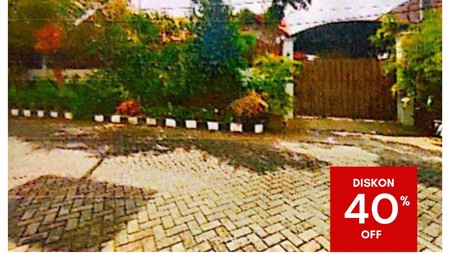 Dijual Rumah Luas di Jl Barata Jaya Surabaya