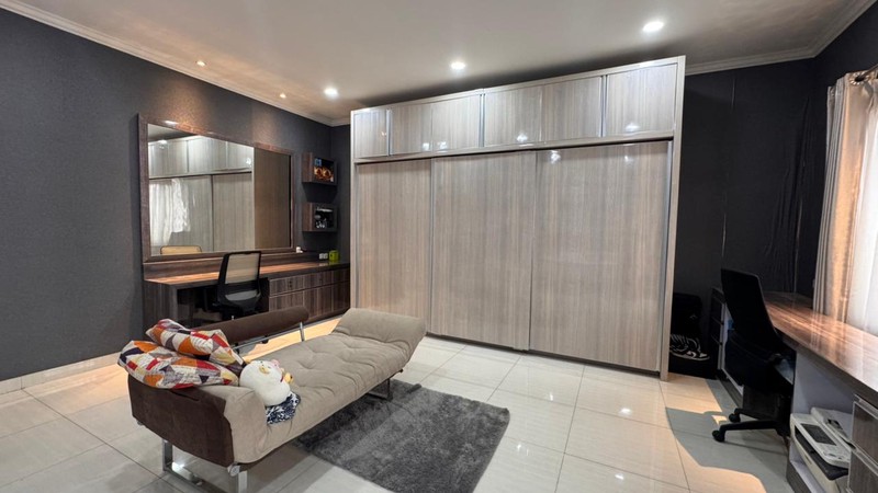 Dijual Rumah Bandengan Selatan, Penjaringan