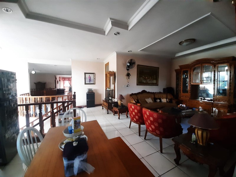 RUMAH LUAS TEDUH & NYAMAN KAVLING HANKAM JOGLO JAKARTA BARAT