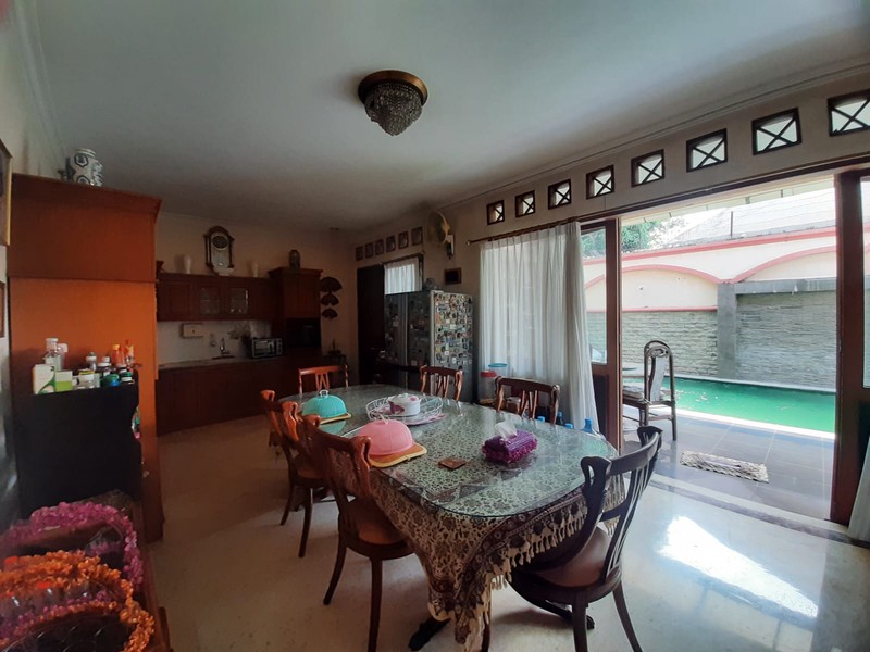 RUMAH LUAS TEDUH & NYAMAN KAVLING HANKAM JOGLO JAKARTA BARAT