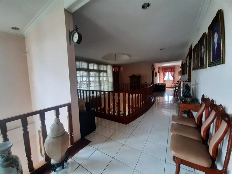 RUMAH LUAS TEDUH & NYAMAN KAVLING HANKAM JOGLO JAKARTA BARAT