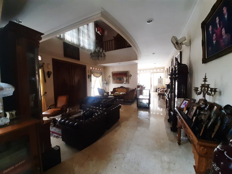 RUMAH LUAS TEDUH & NYAMAN KAVLING HANKAM JOGLO JAKARTA BARAT