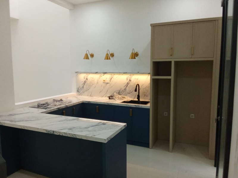 Dijual Rumah Brand New Mewah Metland Puri Clemantis - 5 Kamar Tidur, Lokasi Strategis