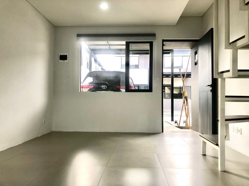 Rumah Modern Siap Huni di XYZ Livin BlueLokasi Super Strategis, Cocok untuk Milenial & Profesional!