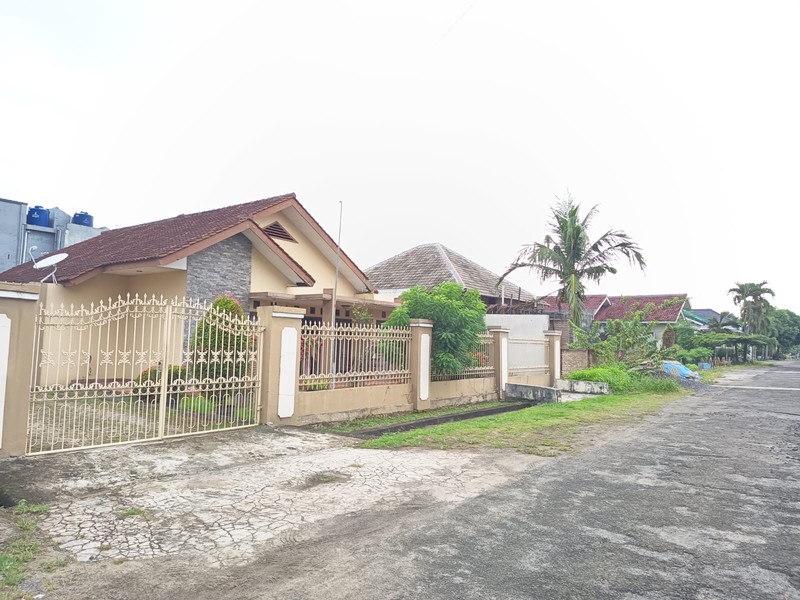 DI JUAL RUMAH PERUMAHAN KORPRI SUKARAME BANDAR LAMPUNG LUAS TANAH 425 M2