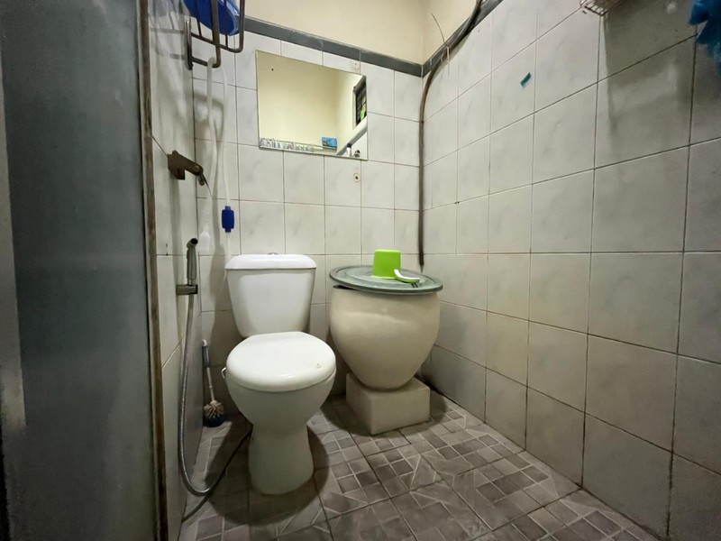 Rumah + Paviliun Komersial di Jalan Utama Cinere Raya Cocok untuk Usaha